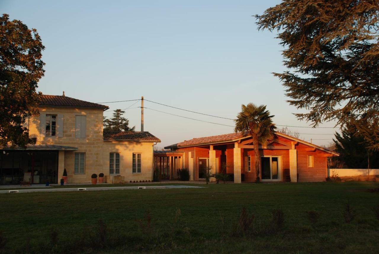 Bed and Breakfast Les Ambeles Saint-Magne-de-Castillon Exterior foto